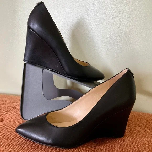 Nine West 9x9 Tech‎ Cal9x9 Black Leather Wedge Pumps Pointed Toe Shoes Size 7M