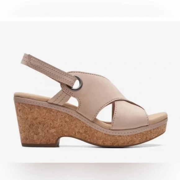 Clark’s Women's Giselle Loop Wedge‎ Sandals Taupe size 7