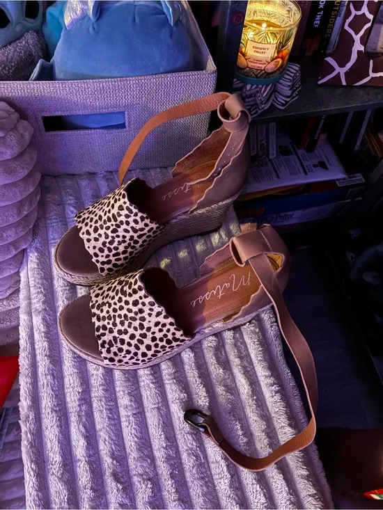 Matisse Beige Leopard Print Wedge Sandals