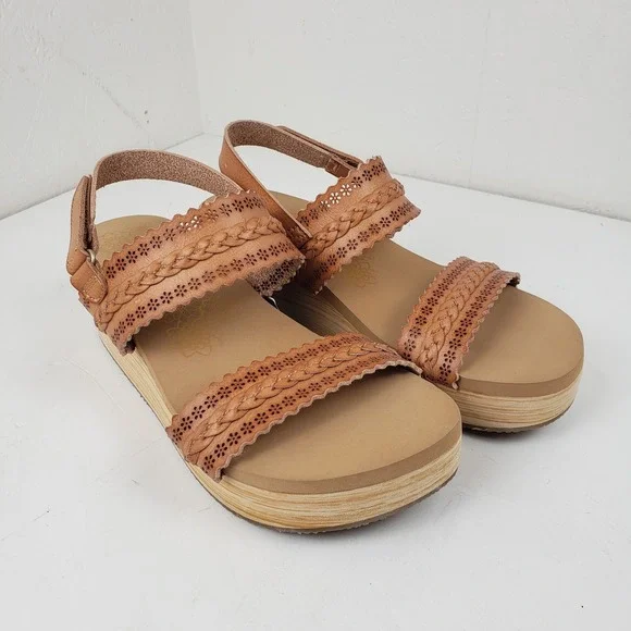 Skechers Women's 8.5 Tan Wedge Sandals Cali Summers Coastal Stroll Luxe Foam