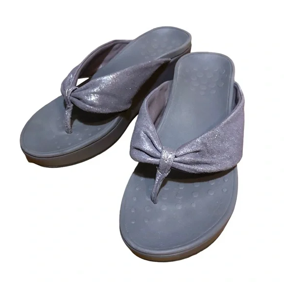 VIONIC Lilac Purple Arabella Wedge Thong Sandal