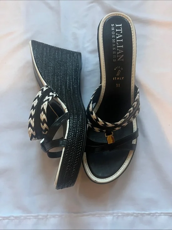 Italian Shoemakers Black and White Braided Wedge Sandals with Gold Charm