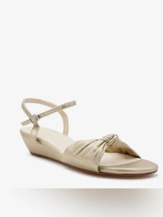 Touch Ups By Benjamin Walk Rose Wedge Sandal