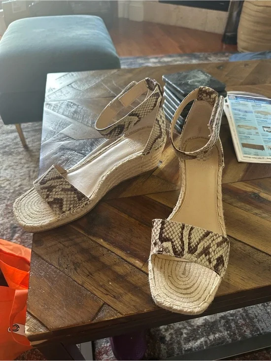 Vince Camuto Jesla Leather Espradrille Wedge Sandal 10