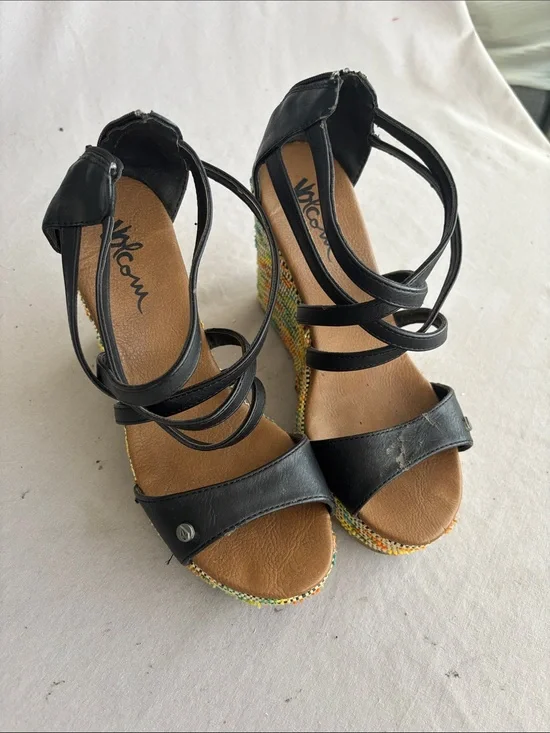 Volcom Black Multi-Color Wedge Sandals