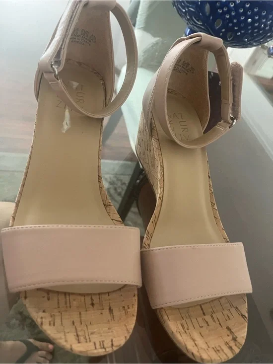 Naturalizer tan Cork Wedge Sandals