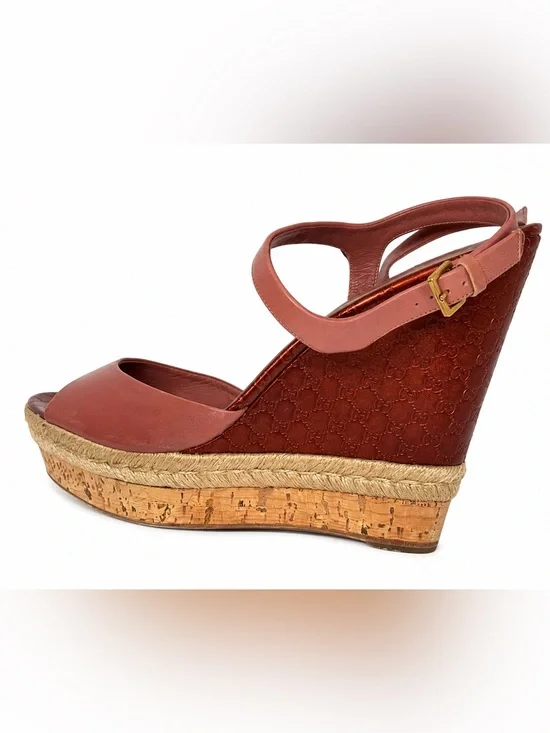 Gucci Guccissima Blush Leather Wedge Espadrille Sandals