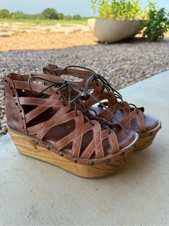 BedStu Brown Leather Lace-Up Wedge Sandals