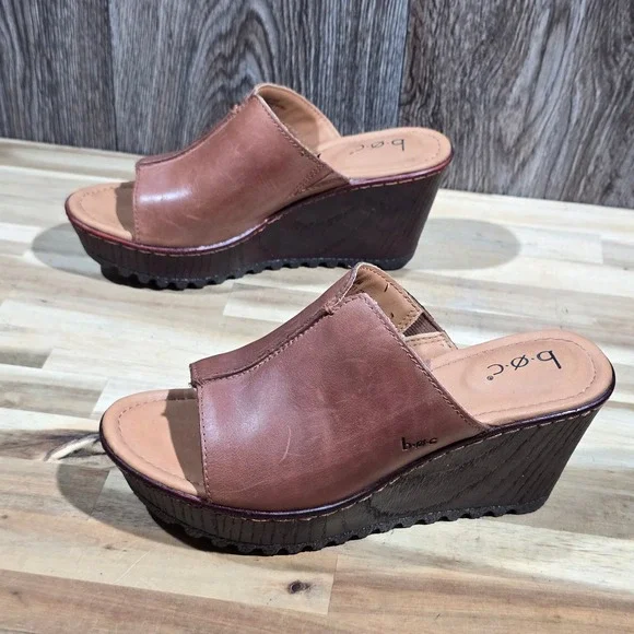 b.o.c.‎ Born Concept Women's Brown Leather Wedge Slide Sandals Size 6M Comfort