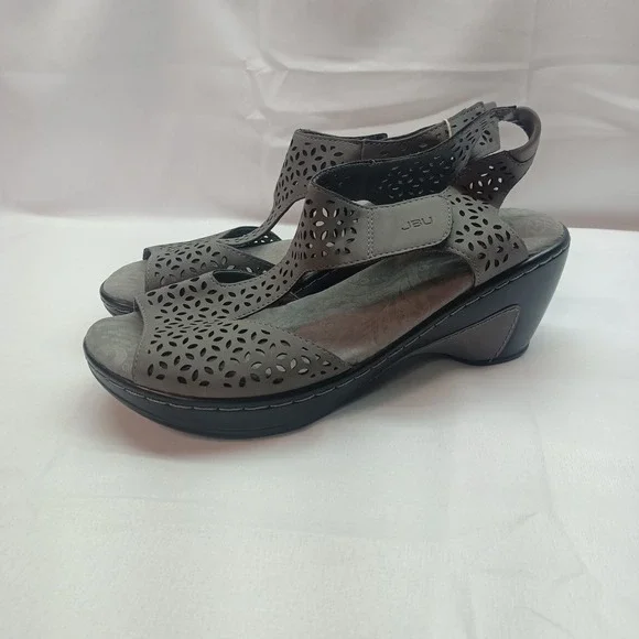 JBU Jambu Chloe Gray Vegan Laser Cut Wedge Sandals‎ Memory Foam Womens 8.5M New