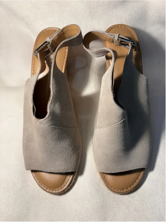 Women's Franco Sarto Beige Suede Wedge Sandals Size 10