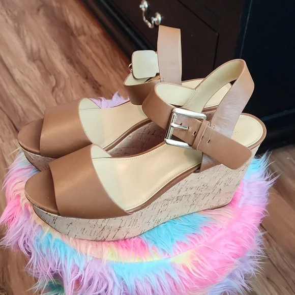 Michael Michael Kors Tan Wedges