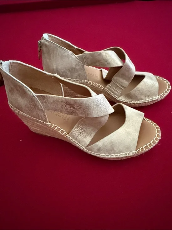 gentle souls by Kenneth Cole Metallic Gold Espadrille Wedge Sandals