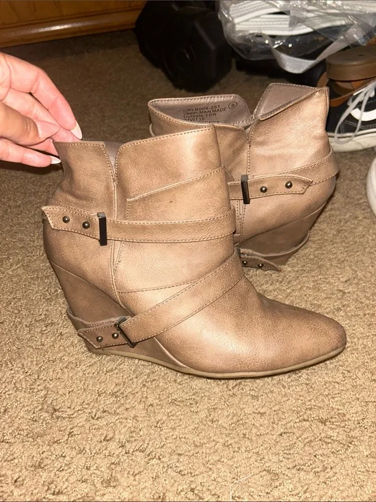 Women’s Taupe Wedge Ankle Boots - Stylish Strapped Design