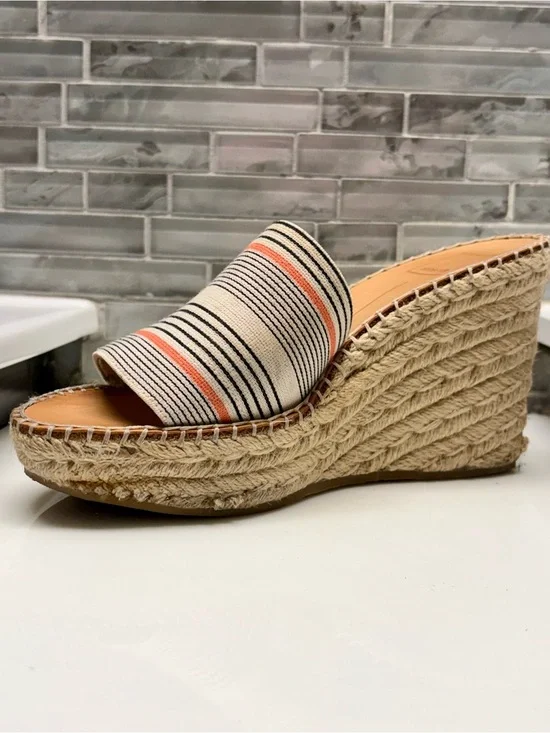 Dolce Vita Striped Canvas Espadrille Wedge Slides- Cream, Black & Coral. Size 7