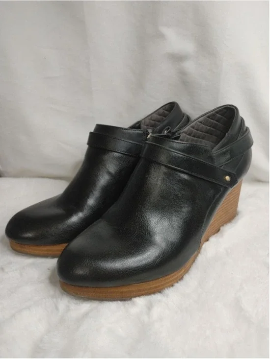 Women's Dr Scholl's WHAT'S GOOD Black Vegan Leather Wedge Ankle Boots Size 9