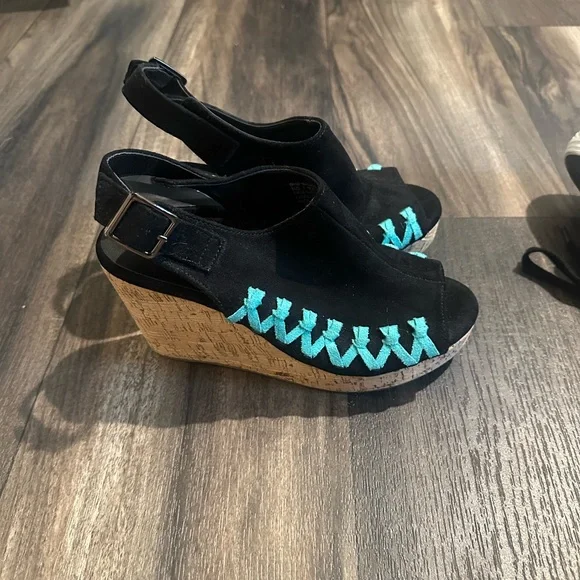 Crazy Train wedges size 7 women’s