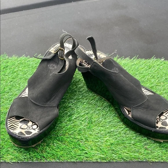 Fly London Black Open-Toe Wedge Sandals
