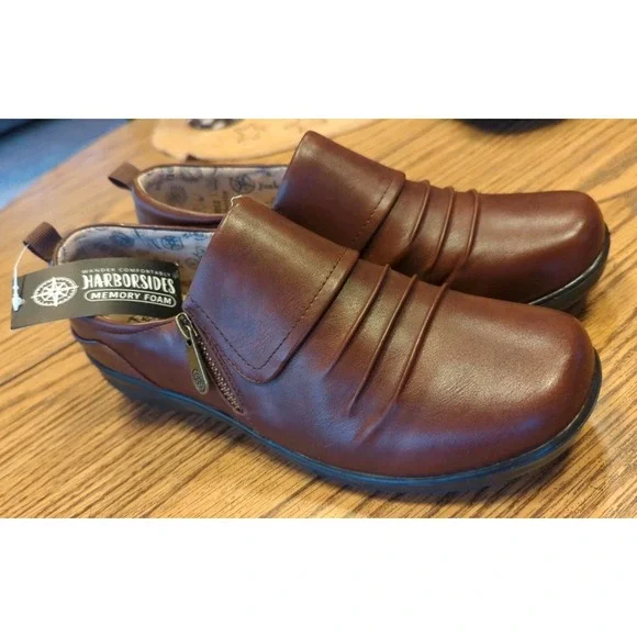 NWOB ATTIE New Harborsides Memory Foam Comfort Shoes‎ Women's Size 8.5 Brown