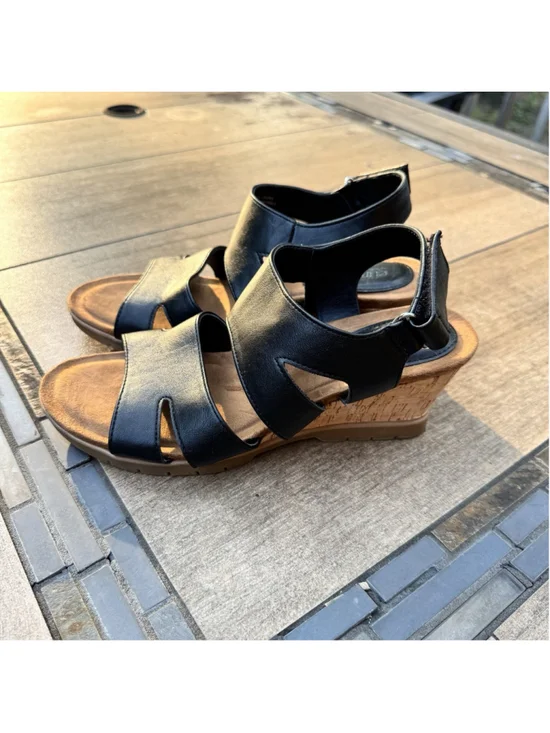 EuroSoft by Sofft Sadra Women's Black Strappy Wedge Sandals 10 Comfort Shoes