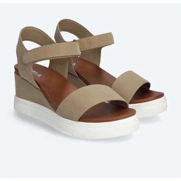 MIA Womens Taupe Platform Wedge Sandals Size 9 Hook Loop Ankle Strap Neutral‎
