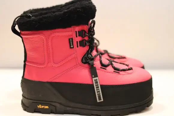 UGG Shasta Gore-Tex Leather Waterproof Boot Sz 7
