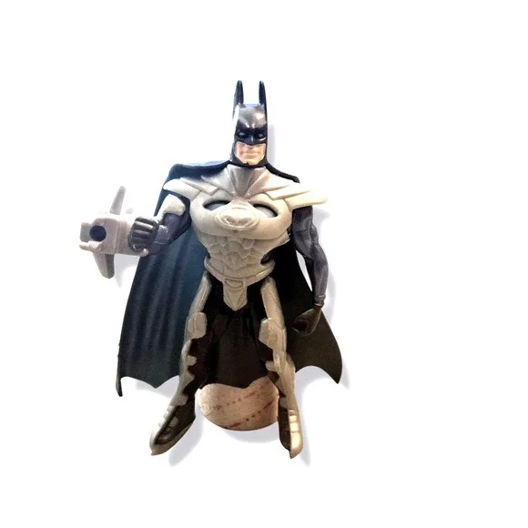 Vintage 1997 Kenner Batman‎ Action Figure with Cape Toy Collectible