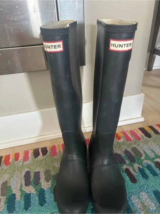 Hunter Black Tall Rain Boots