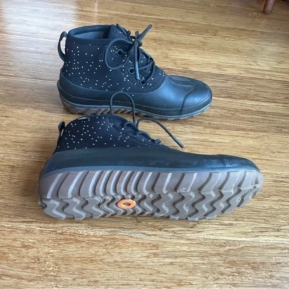 BOGS Women's‎ 7 Classic Casual Lace Speckle Waterproof Short Boots