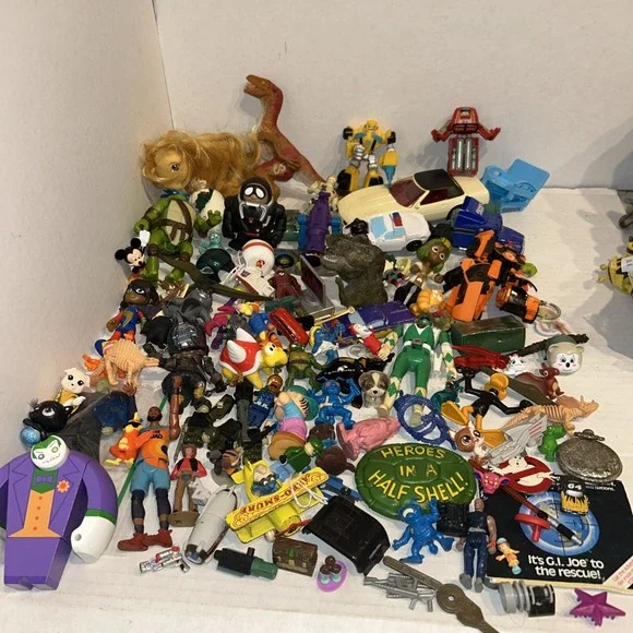 Action Figure Junk Drawer Lot‎ 80s-2000s Figures Vehicles & Accessories