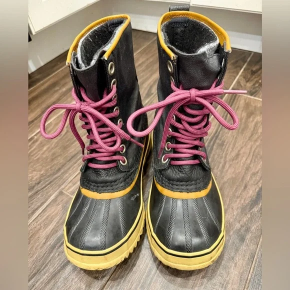 Women’s Sorel Premium Snow Waterproof Canvas Winter Boots  size‎ 6