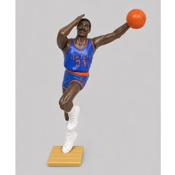 Patrick Ewing New York Knicks Vintage Basketball Action Figure Blue Jersey 33 5