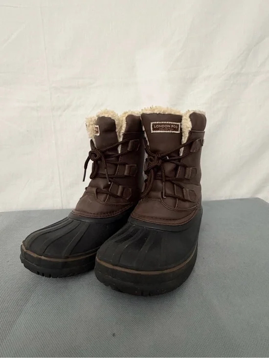 London Fog Brown Women’s Faux Fur Duck Boots Size 5 (B243)