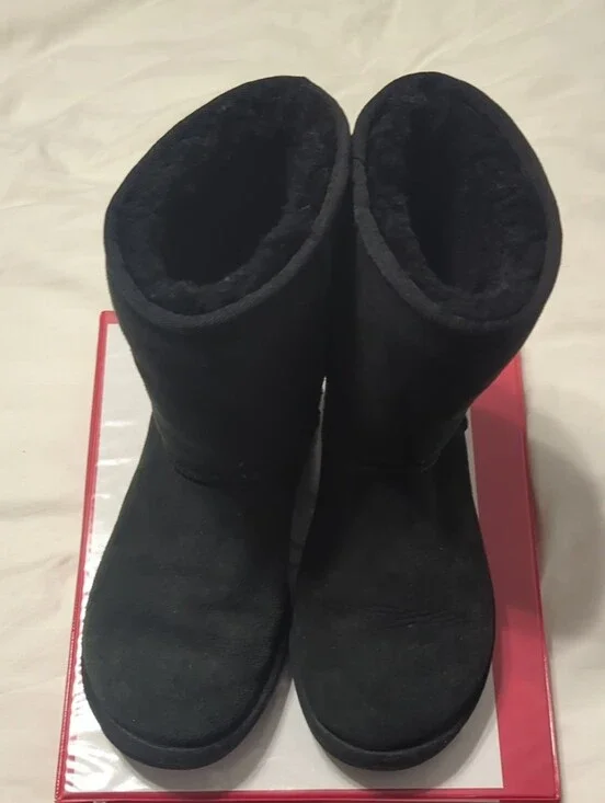 UGG Classic Short Black Suede Shearling Boots Size 6