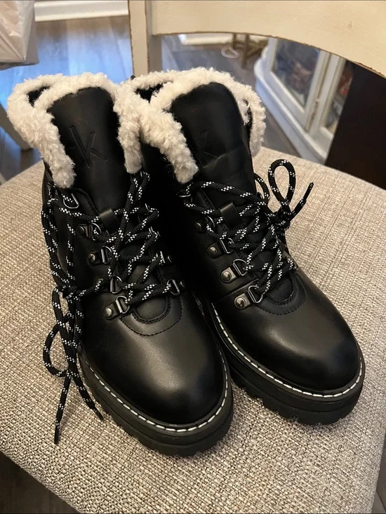 Calvin Klein Black Lace-Up Leather Shearling Trim Winter Boots sz 7.5 NWOT