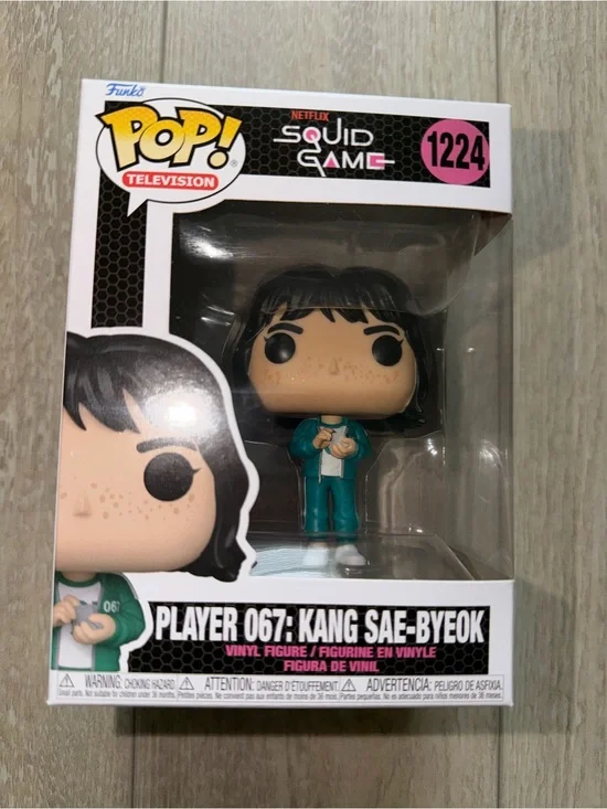 Funko Pop! Kang Sae-byeok in Teal and White Vinyl Figure