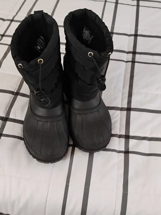Chooka Woman's  Black Waterproof Snow Boots with Drawstring