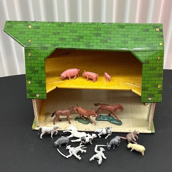 Vintage Ohio Art Lazy-Day Farm Tin Litho Barn with Plastic Animal Figures Set‎