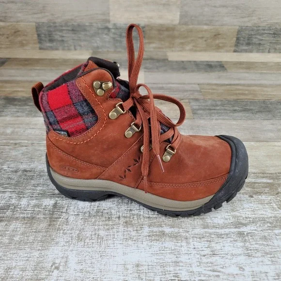 Keen Kaci III Womens Winter‎ Hiking Shoes Sz 7.5 Red Waterproof Lace Up Mid Top