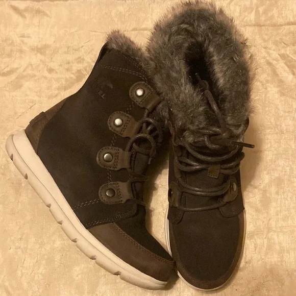 Sorel Explorer Joan Suede Leather Brown Lace Up Boots