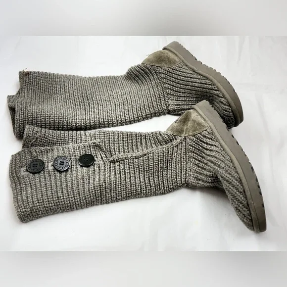 UGG Women's Classic Cardy Gray Winter Button‎ Tall Boots Size 7