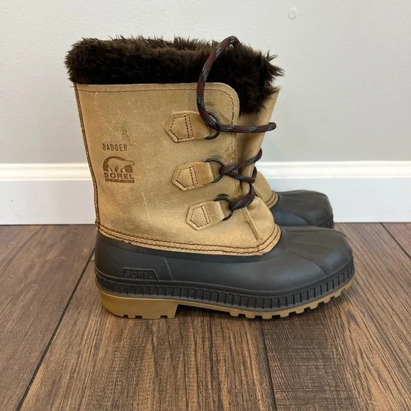 Sorel Badger Waterproof Winter Boots Women’s 6  Faux Fur Leather Rubber USA Made