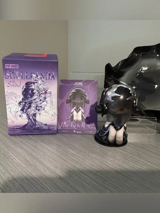 Pop Mart Skullpanda '- The Sound Series Confirmed The Grief'