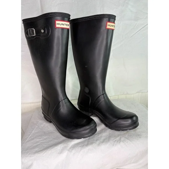 Hunter Women Tall Black Rubber Rain Boots Buckle Detail Side Logo Size 5