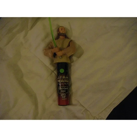 Star Wars Episode‎ 1 Qui-Gon Jinn spin pop moving WORKING toy