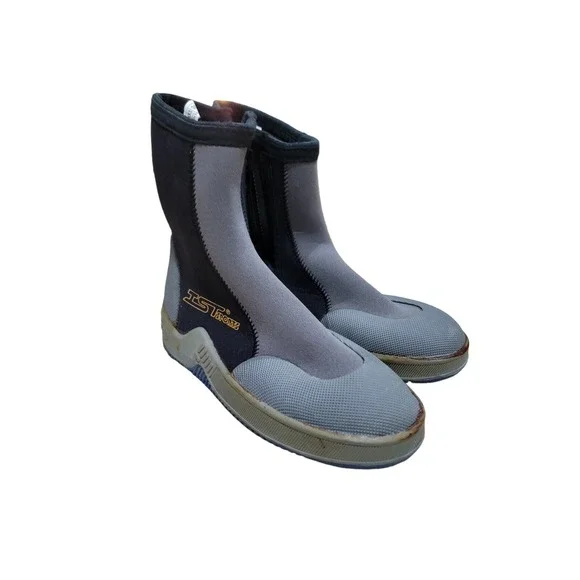 IST Sports Women's Scuba Diving Boots Gray / Black Shoes socks Size‎ 5