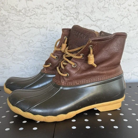 Sperry‎ Top-Sider Saltwater Duck Boot Womens 7 Brown/Navy STS91176 Classic
