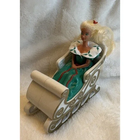 Vintage 1995 Mattel Holiday Barbie In A Sleigh - McDonald’s Toy