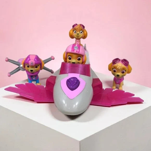 Paw Patrol Skye Super PAWs Deluxe Jet & 4 Figure Hero Rescue Sky Starter Toy Lot