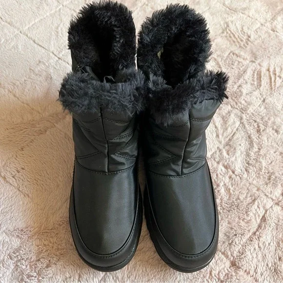 NEW‎ Roebuck & Co. Thermolite Winter Boots Women's Size 8